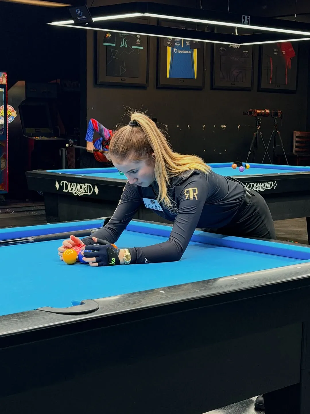 Classic Billiards — tournament setup